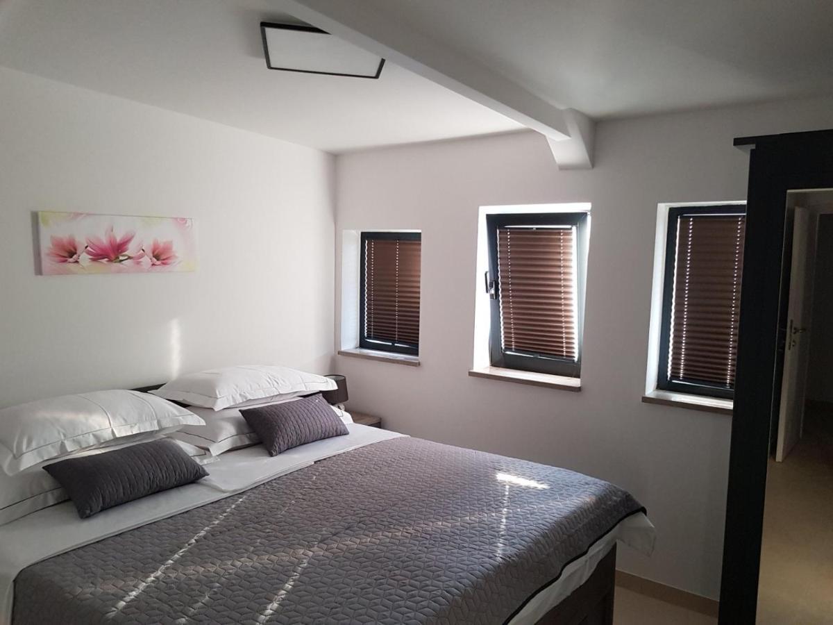 Fontana Apartments Порторож Екстериор снимка